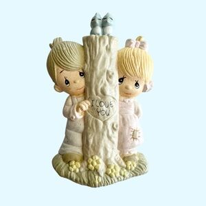 1988 Precious Moments Figurine “I love you” Pin Children and Tree